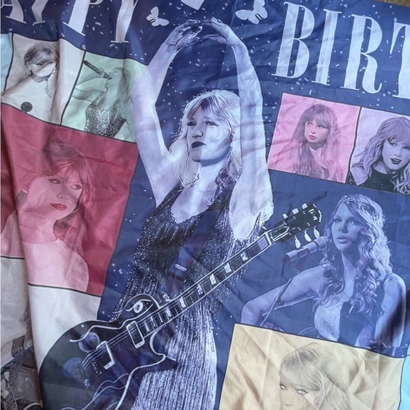 Taylor Swift 5x3 happy birthday party banner - Picture 2 of 2